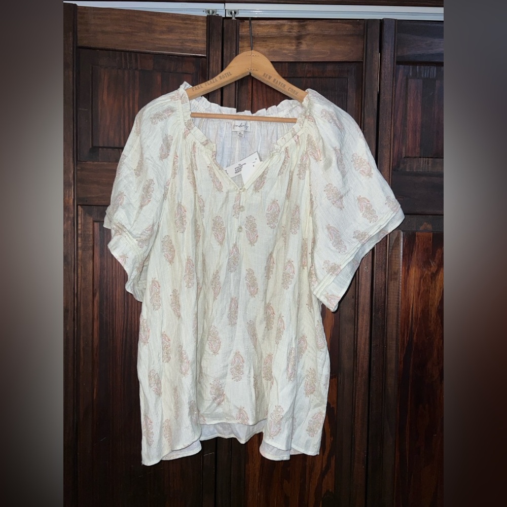 Wonderly‎ Cream and Pink Blouse NWT xl